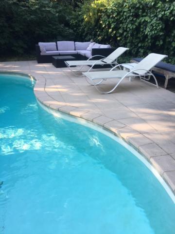 Serenity Chambre D'Hote Au Calme Des Maitres Tibetains Y Ont Sejourne 15 Mn Des Plages Apartman Mougins Kültér fotó
